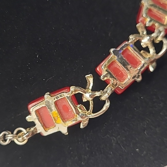 Red thermoset lucite moonglow square necklace. - Picture 4 of 5